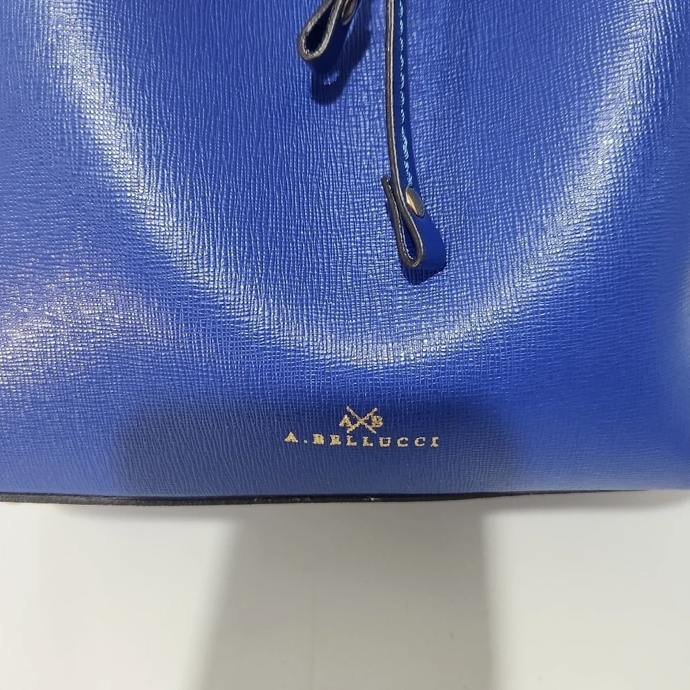 Elegant Blue Handbag from A. BELLUCCI - Picture 2 of 13